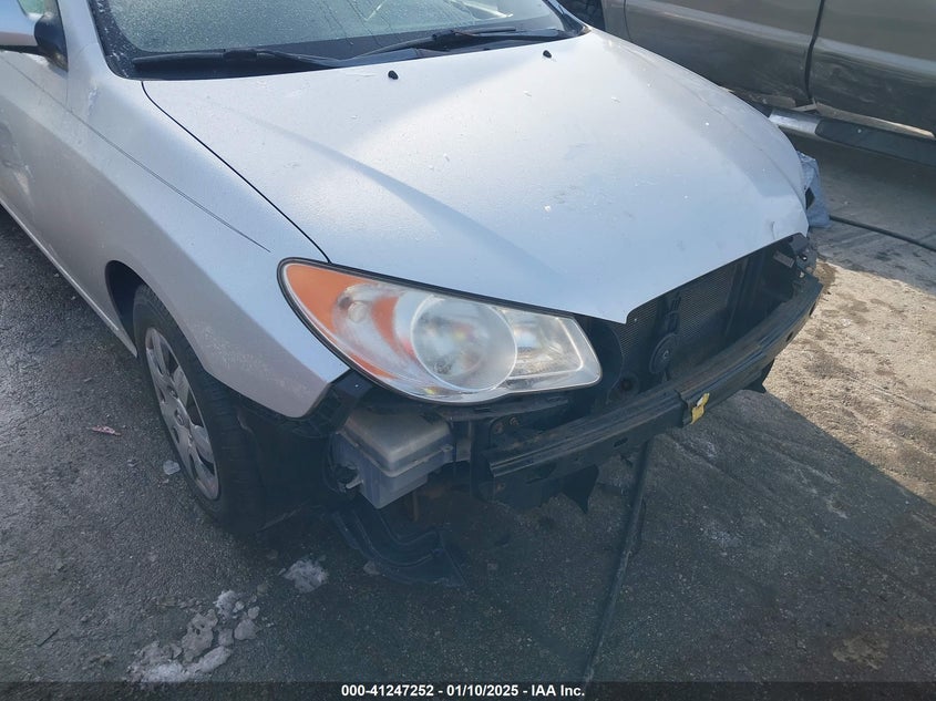 2008 HYUNDAI ELANTRA VIN: KMHDU46D58U449472