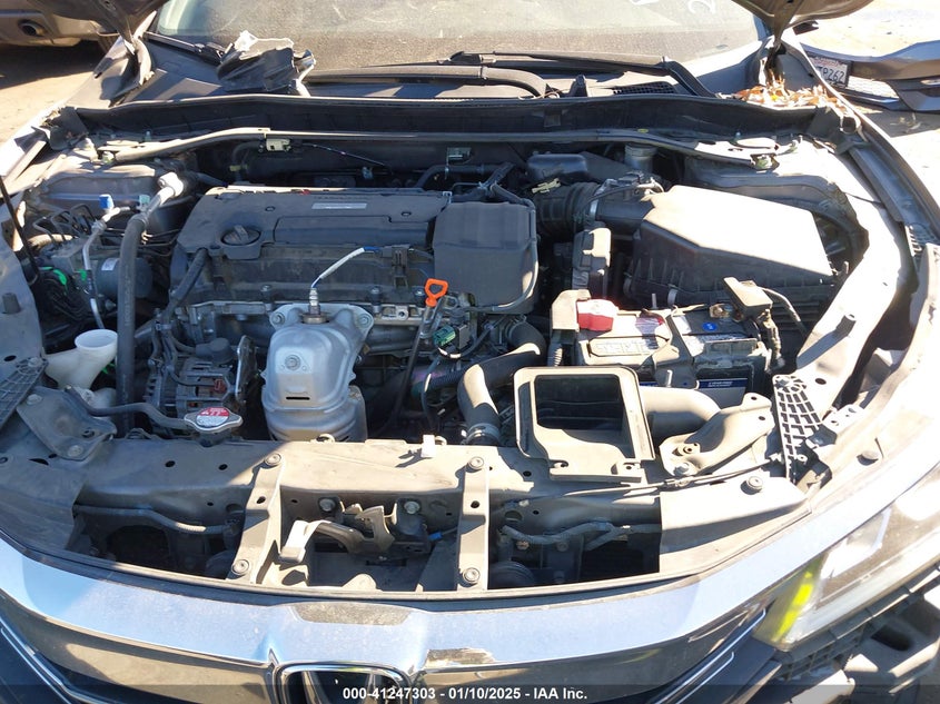 2016 HONDA ACCORD VIN: 1HGCR2F93GA061725