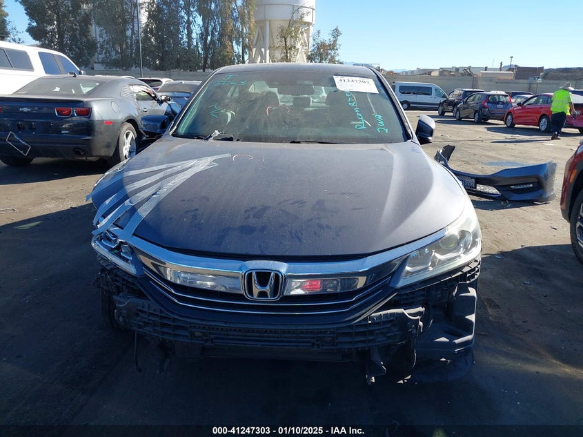 2016 HONDA ACCORD VIN: 1HGCR2F93GA061725