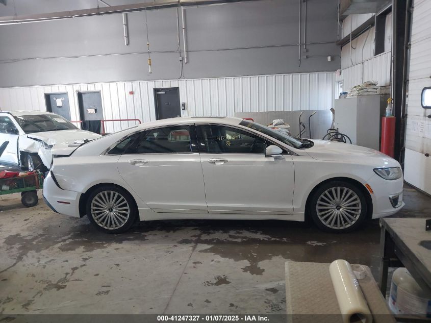 VIN 3LN6L5E95HR601255 2017 Lincoln MKZ, Reserve no.13