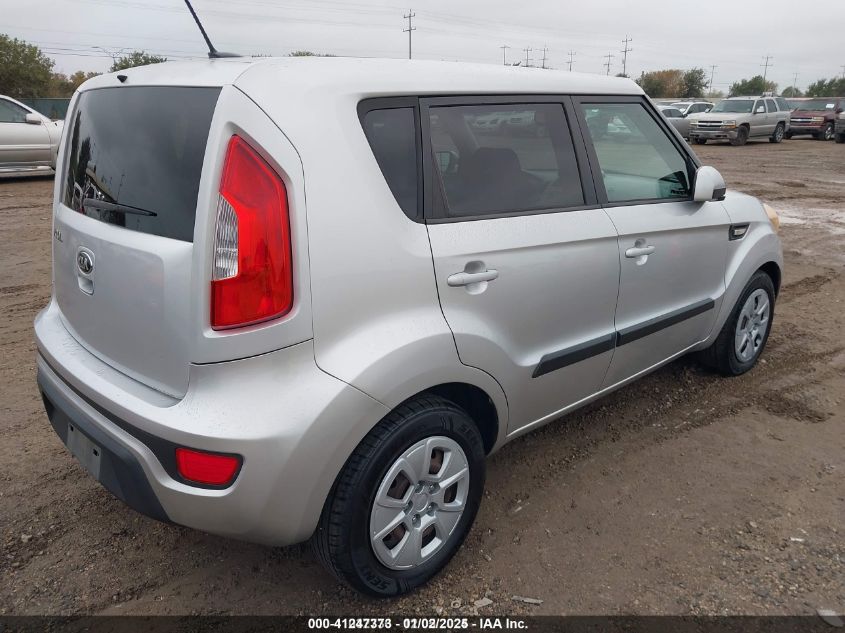 VIN KNDJT2A56D7495383 2013 KIA SOUL no.4