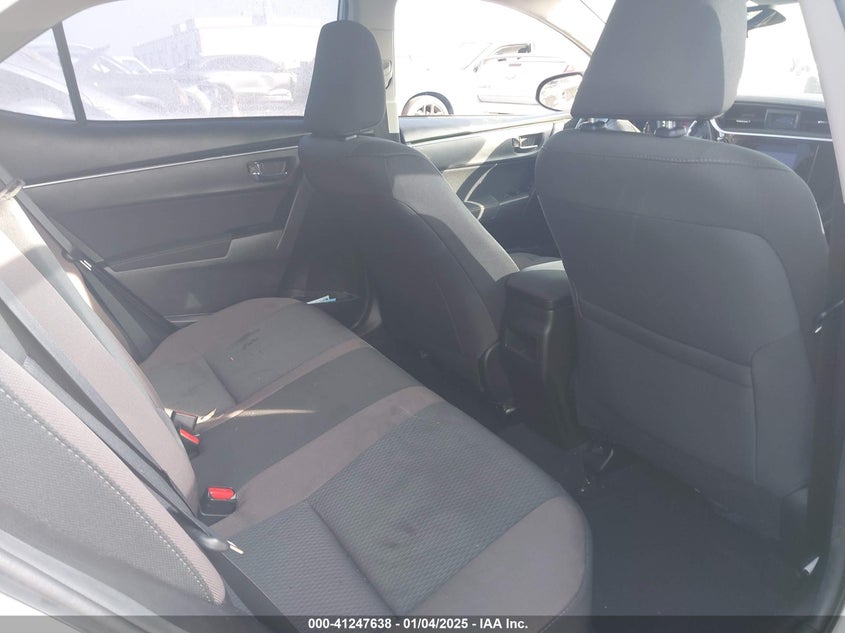 2018 TOYOTA COROLLA VIN: 5YFBURHE3JP781685