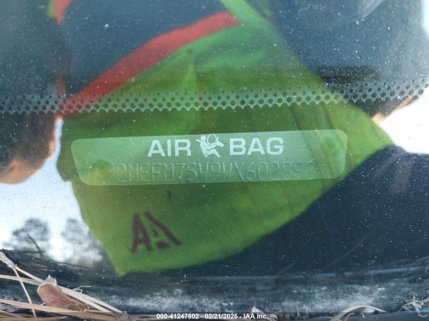 1998 Mercury Grand Marquis VIN: 2MEFM75W9WX602A93 Lot: 41247802