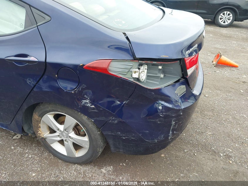 2013 HYUNDAI ELANTRA GLS - 5NPDH4AE9DH183161