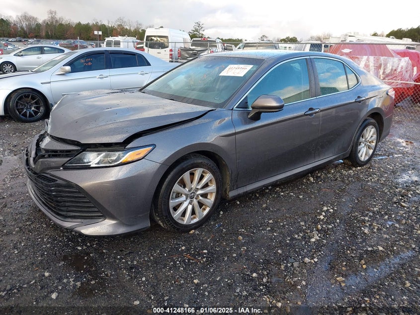 2018 TOYOTA CAMRY VIN: 4T1B11HK5JU582166