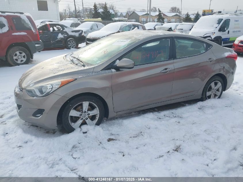 VIN 5NPDH4AE5DH355640 2013 HYUNDAI ELANTRA no.2