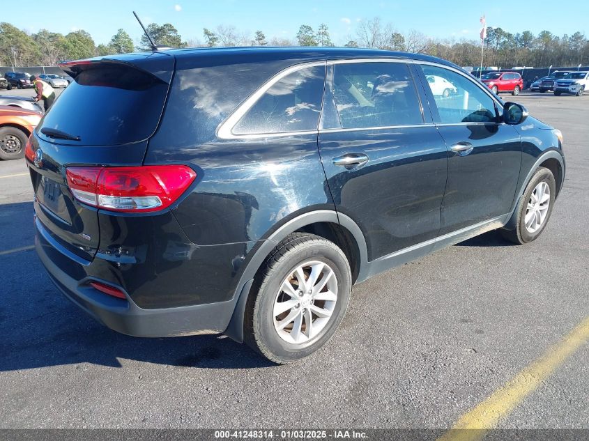 VIN 5XYPG4A32HG283243 2017 KIA SORENTO no.4