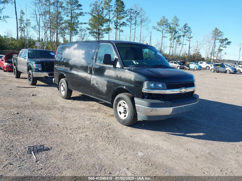 VIN 1GCWGAFP3J1187259 2018 Chevrolet Express 2500,... no.1