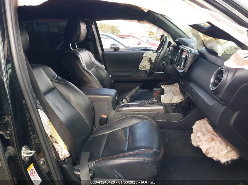 2019 TOYOTA TACOMA VIN: 5TFCZ5AN5KX193668