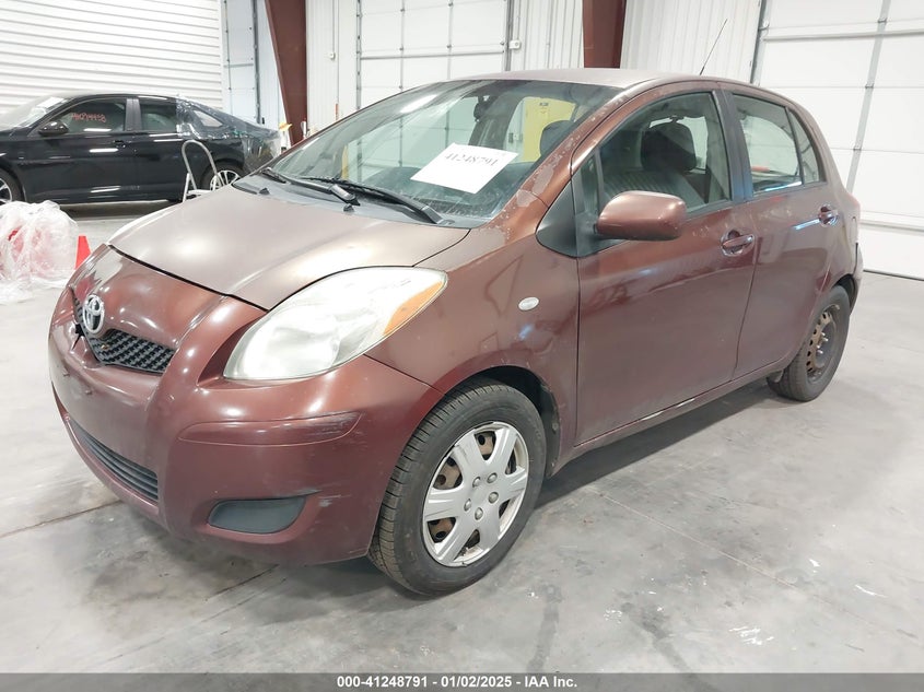 2009 TOYOTA YARIS VIN: JTDKT903195236459