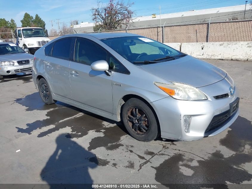 VIN JTDKN3DU7D5617476 2013 TOYOTA PRIUS no.1