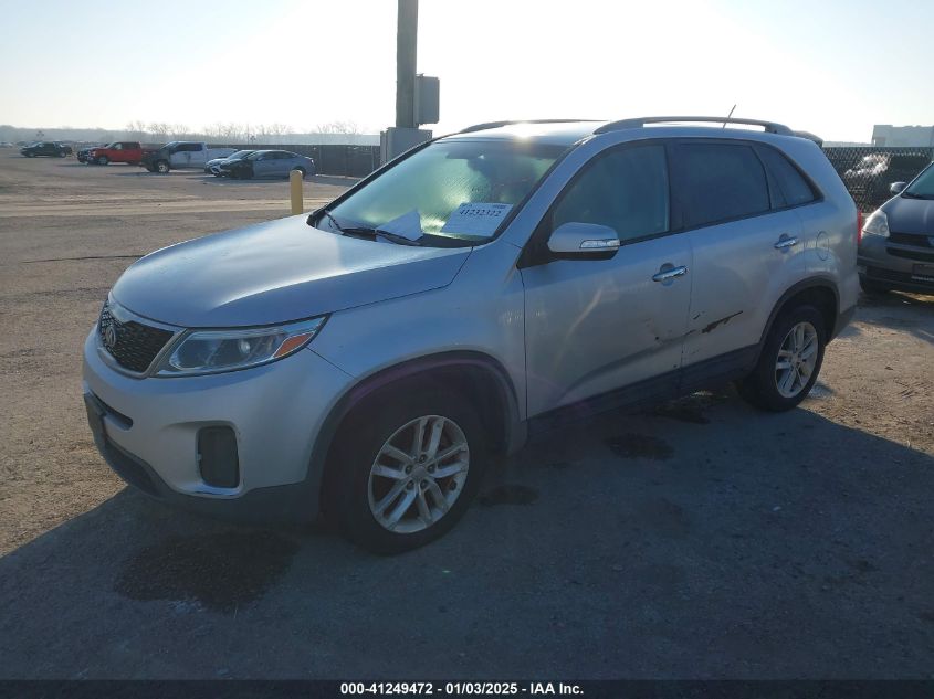 VIN 5XYKTDA74FG602194 2015 KIA SORENTO no.2