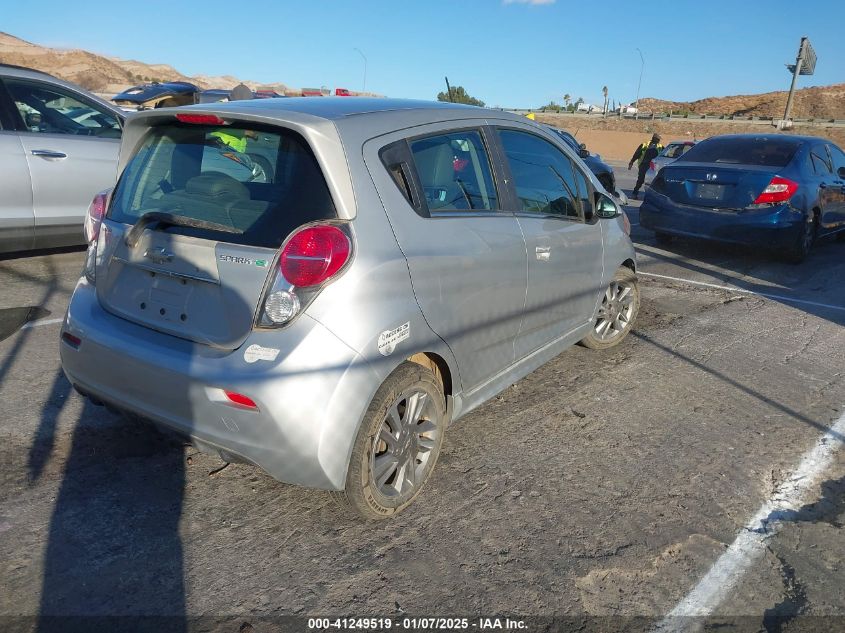 VIN KL8CL6S00EC439086 2014 CHEVROLET SPARK EV no.4