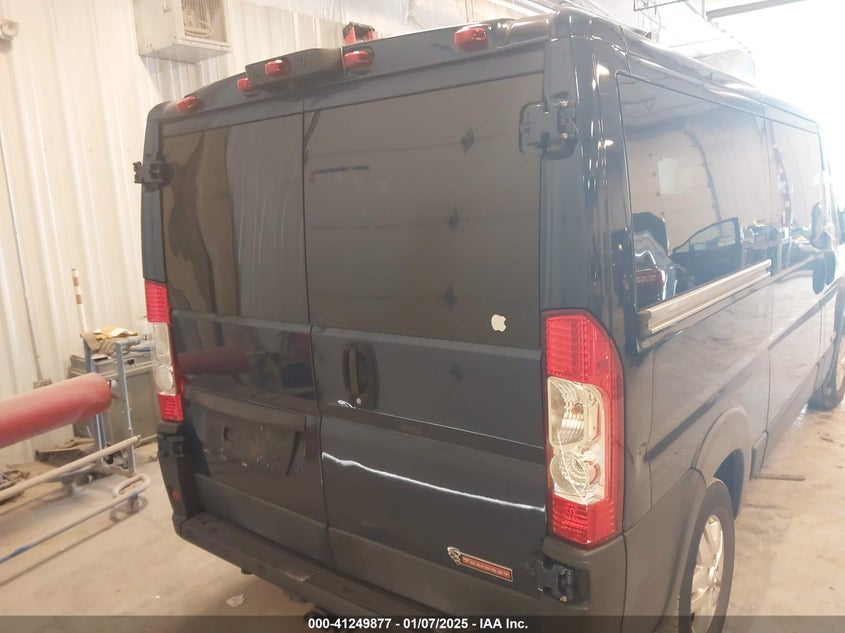 2019 RAM PROMASTER 1500 LOW ROOF 136 WB - 3C6TRVAG0KE542924