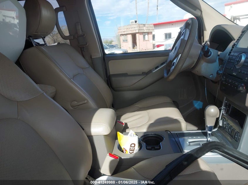 2011 NISSAN PATHFINDER VIN: 5N1AR1NB8BC621588