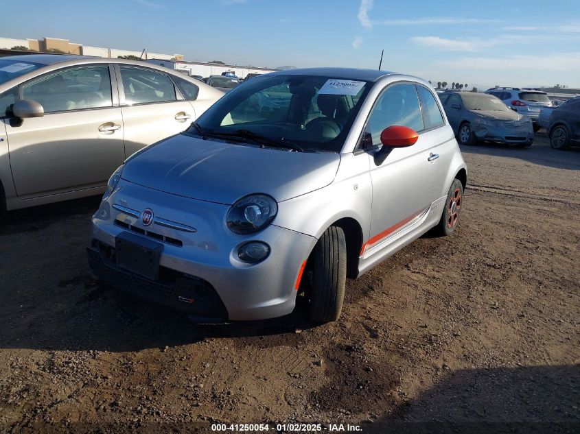 2018 Fiat 500E Battery Electric VIN: 3C3CFFGE8JT362537 Lot: 41250054