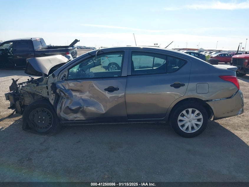 2017 NISSAN VERSA VIN: 3N1CN7AP9HL820257