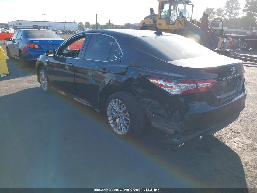 VIN 4T1F31AK0LU532977 2020 Toyota Camry, Xle Hybrid no.3