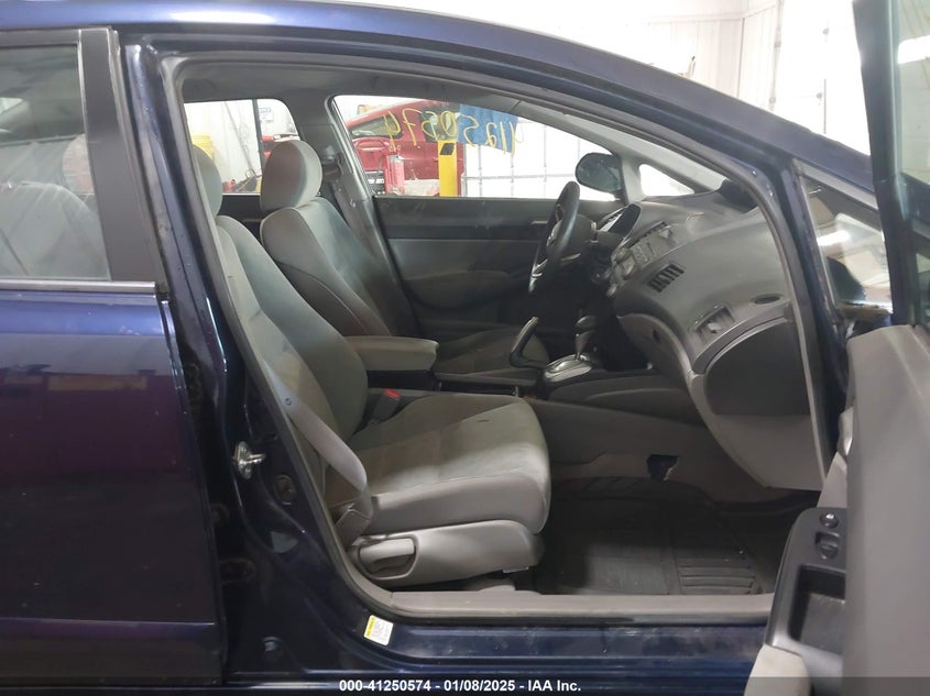 2011 HONDA CIVIC VIN: 2HGFA1F56BH506514
