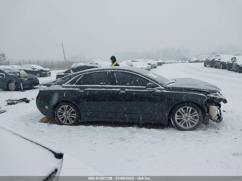 VIN 3LN6L2GK9ER824067 2014 Lincoln MKZ no.12