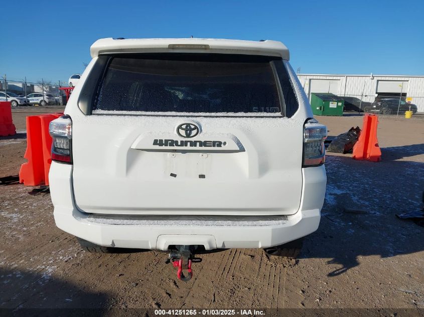 VIN JTEBU5JR5G5320138 2016 Toyota 4runner, SR5 no.17