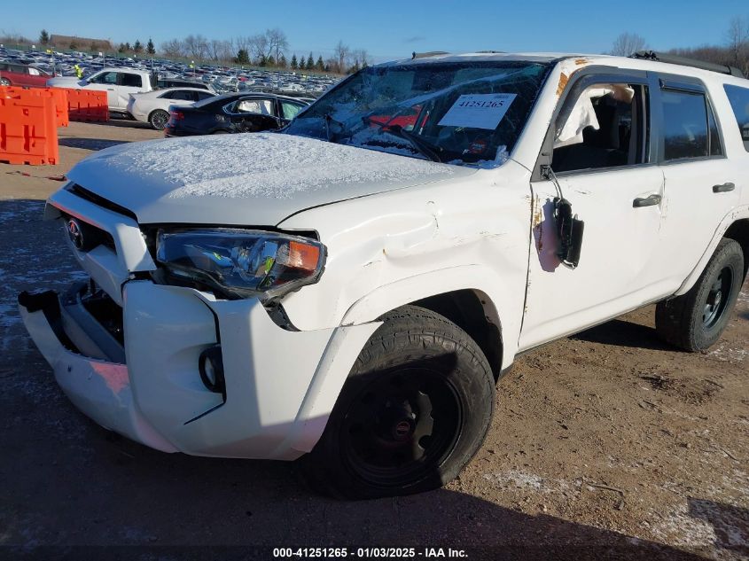 VIN JTEBU5JR5G5320138 2016 Toyota 4runner, SR5 no.20