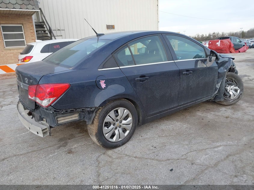 2014 CHEVROLET CRUZE VIN: 1G1PC5SB8E7455882