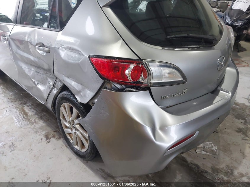 2013 MAZDA MAZDA3 VIN: JM1BL1L71D1720308