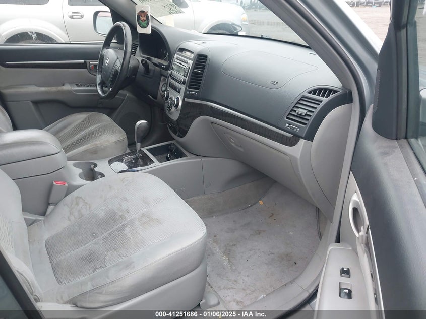 2007 HYUNDAI SANTA FE VIN: 5NMSH13E27H091880
