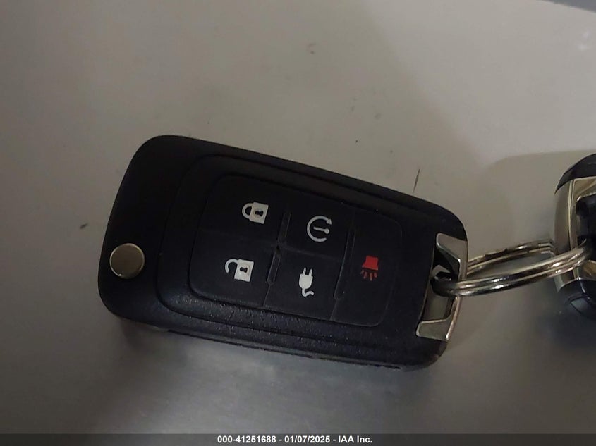 2013 CHEVROLET VOLT VIN: 1G1RB6E40DU100008