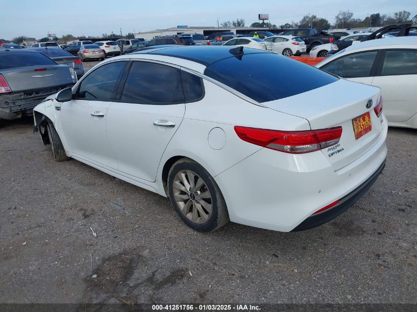 VIN 5XXGU4L34JG209872 2018 KIA OPTIMA no.3