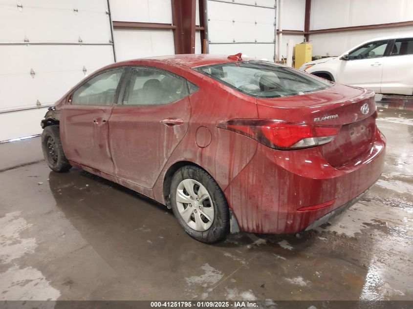 VIN 5NPDH4AE6GH714661 2016 Hyundai Elantra, SE no.3