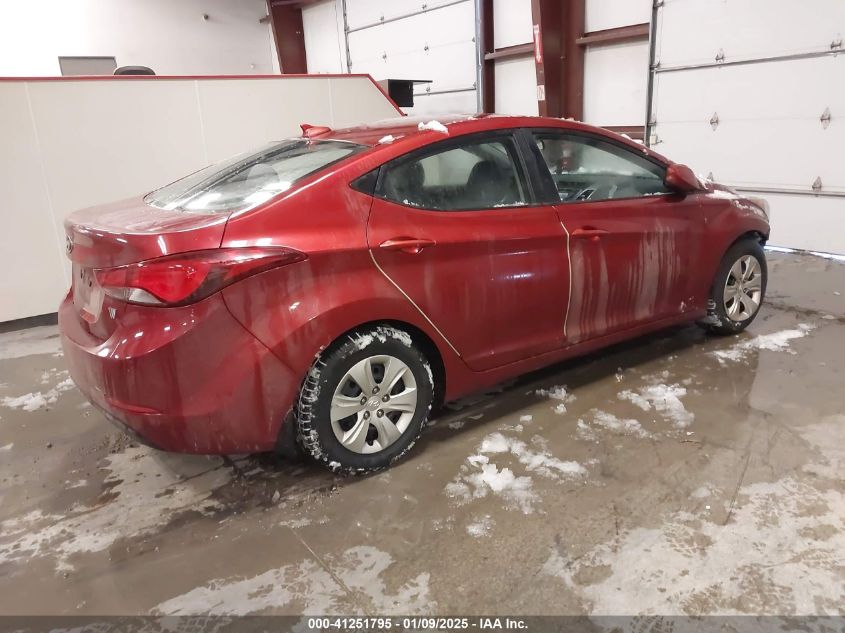 VIN 5NPDH4AE6GH714661 2016 Hyundai Elantra, SE no.4