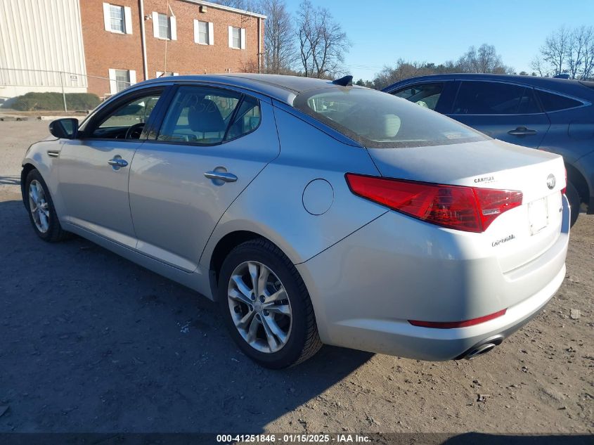 VIN 5XXGN4A75DG136535 2013 KIA Optima, EX no.3