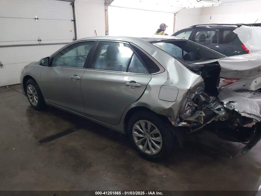 2015 TOYOTA CAMRY VIN: 4T4BF1FK2FR511962