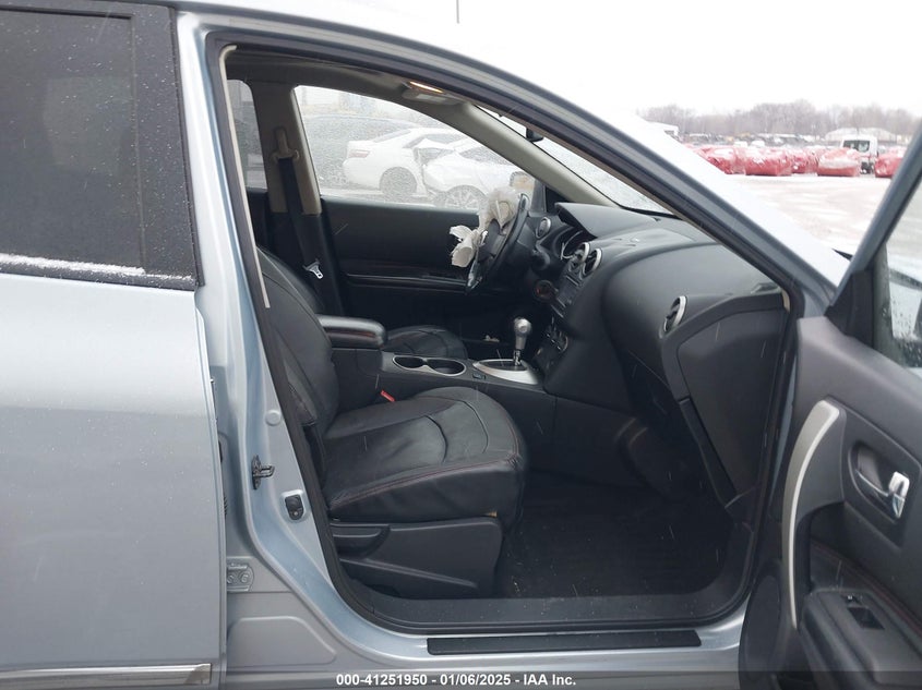 2011 NISSAN ROGUE VIN: JN8AS5MV7BW302326