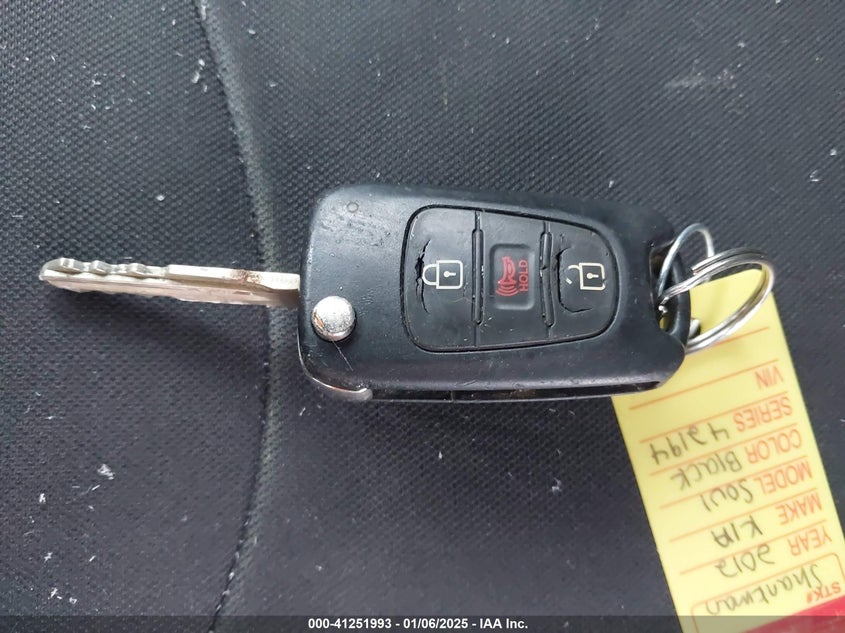2012 KIA SOUL VIN: KNDJT2A61C7381654
