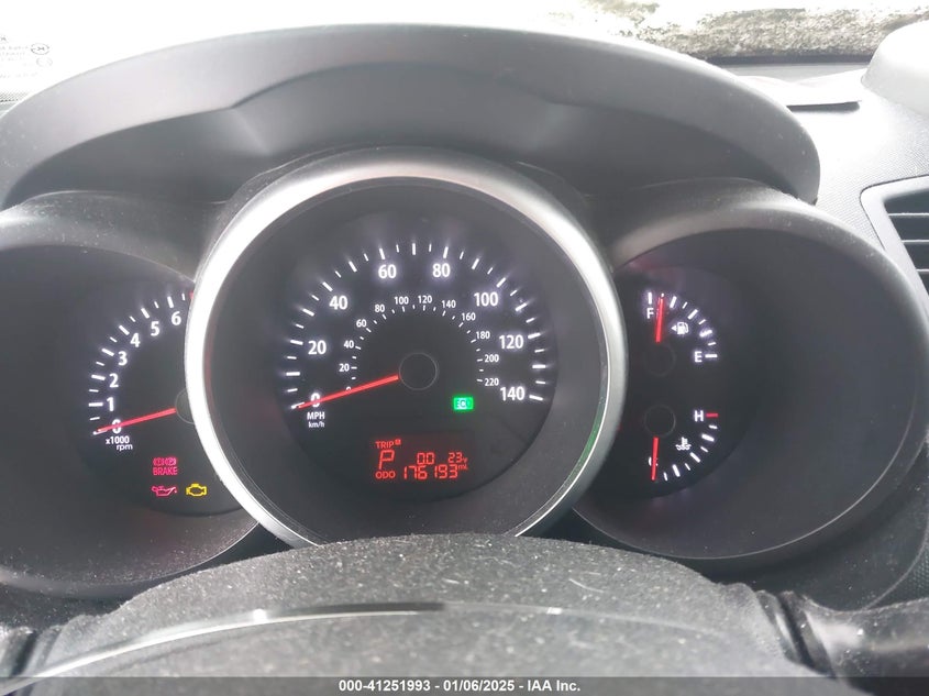 2012 KIA SOUL VIN: KNDJT2A61C7381654