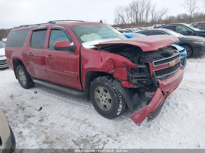 2013 CHEVROLET SUBURBAN 1500 VIN: 1GNSKJE73DR221583