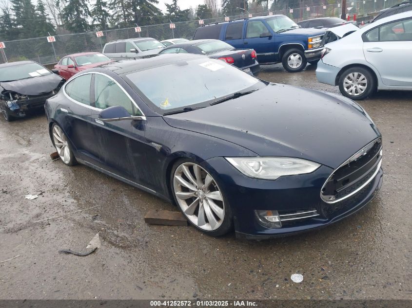 VIN 5YJSA1CN9DFP12873 2013 TESLA MODEL S no.1