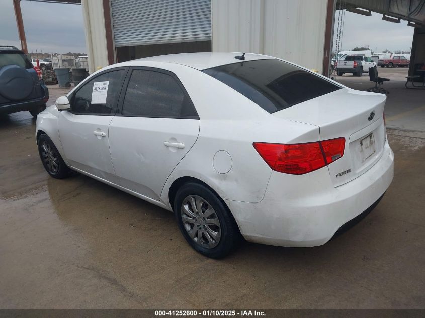 VIN KNAFU4A23D5726298 2013 KIA Forte, EX no.3