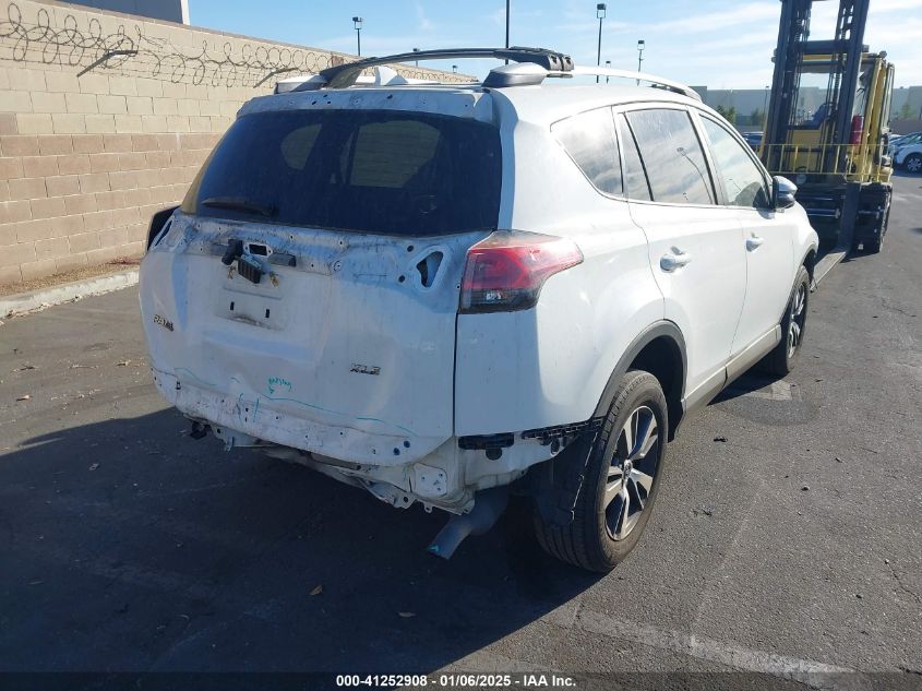 VIN 2T3WFREV4GW265592 2016 Toyota RAV4, Xle no.4