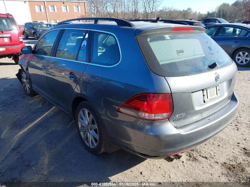 2013 VOLKSWAGEN JETTA SPORTWAGEN 2.0L TDI - 3VWPL7AJ3DM635977