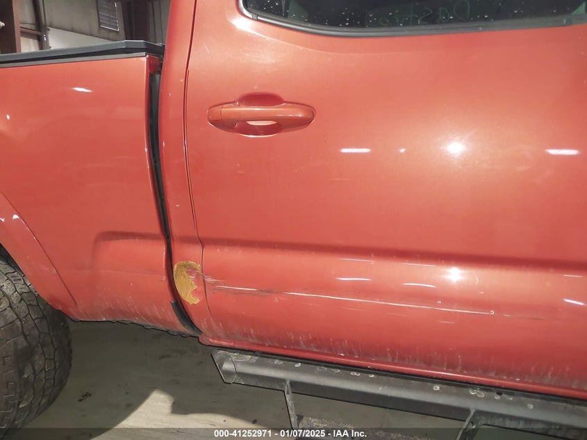 VIN 3TMDZ5BN0JM037805 2018 TOYOTA TACOMA TRD SPORT