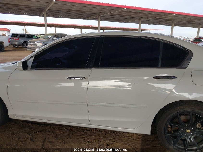2013 HONDA ACCORD VIN: 1HGCR3F8XDA006407