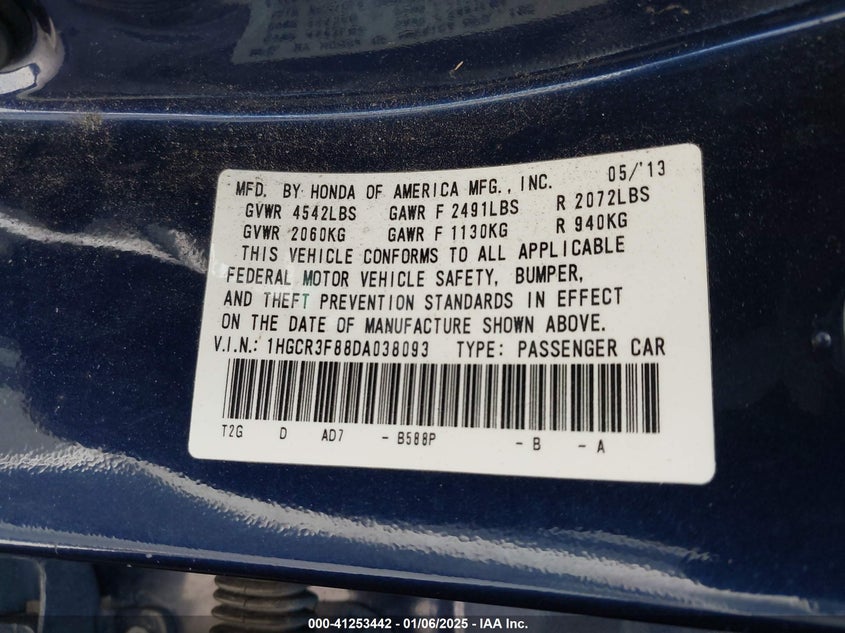 2013 HONDA ACCORD VIN: 1HGCR3F88DA038093