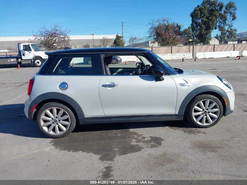 2021 Mini Hardtop Cooper S VIN: WMWXR5C09M2N61849 Lot: 41253769