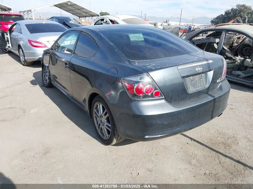 2010 TOYOTA SCION TC VIN: JTKDE3B75A0303641