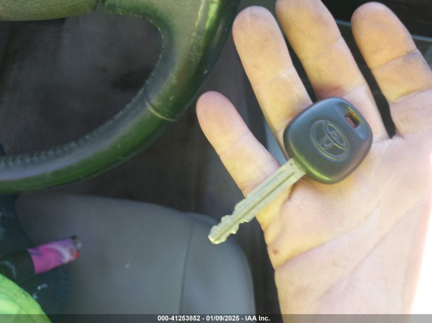 2005 Toyota 4Runner Limited V8 VIN: JTEBT17R350050744 Lot: 41253852