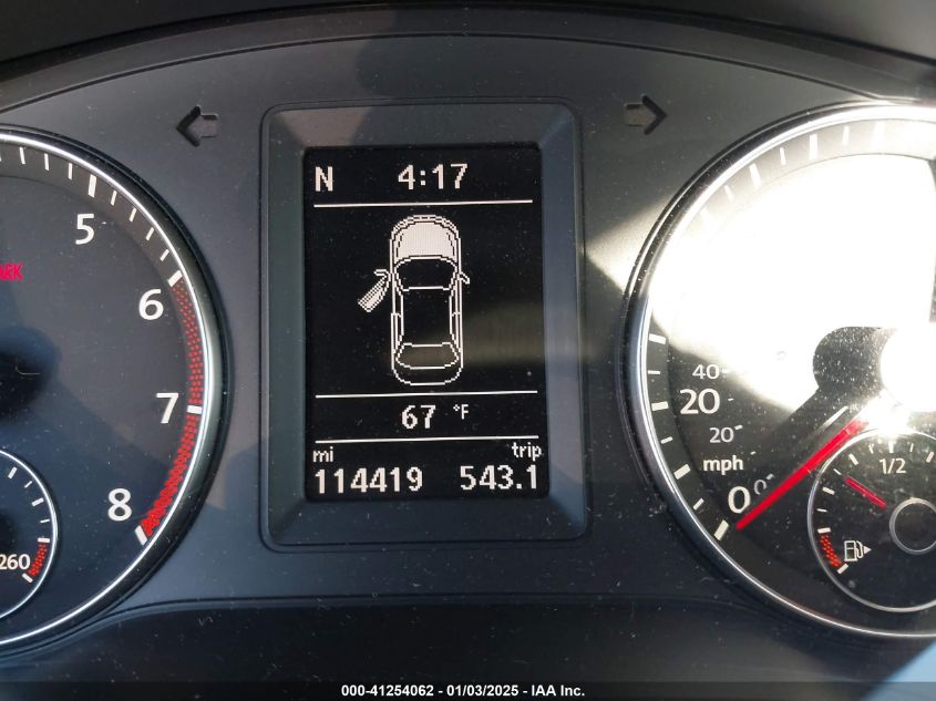 2014 VOLKSWAGEN JETTA GLI AUTOBAHN W/NAV - 3VW5T7AJ4EM397419